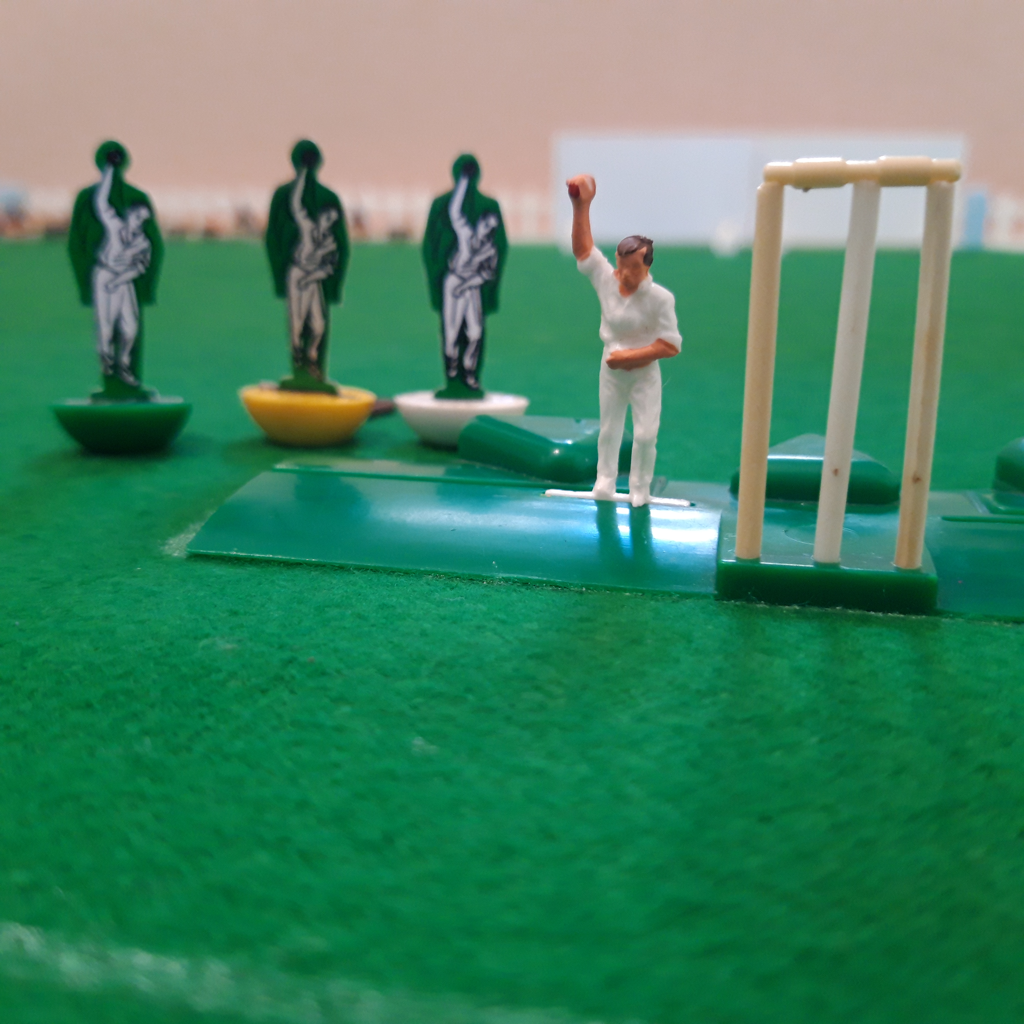 Sub Bowler Bowlers TC-L & TC-M β Subbuteo Cricket